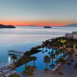 Xanadu Island Hotel